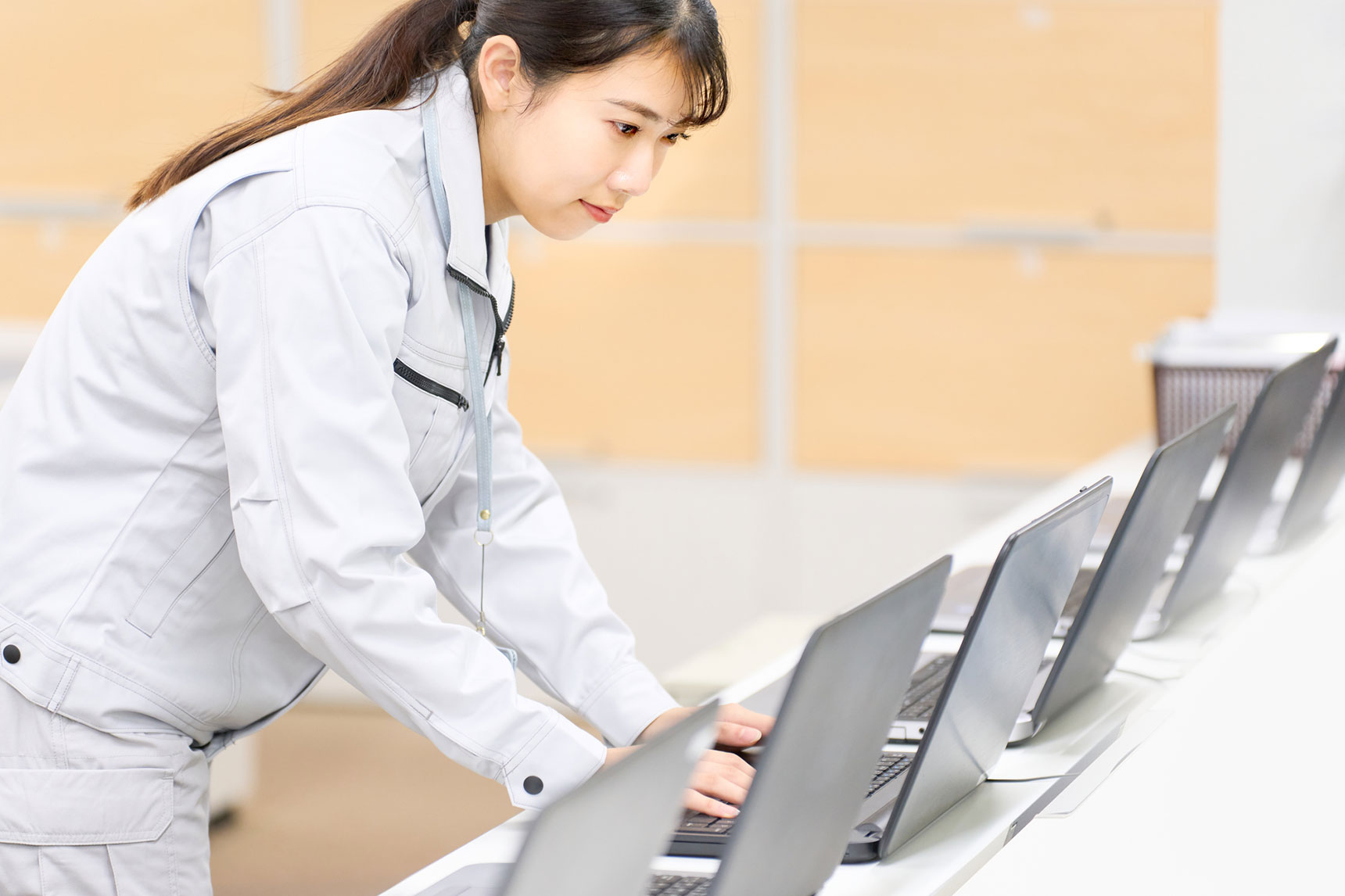 BPO「デバイスマネジメント」で実現する効率的なIT機器管理