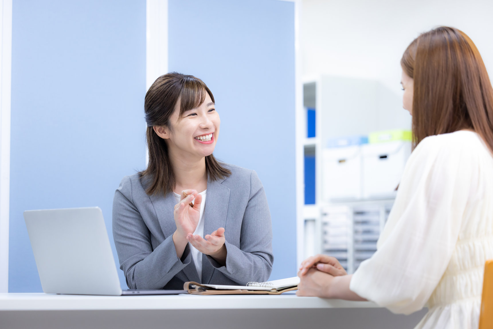 カスハラとは?正当な苦情との違い